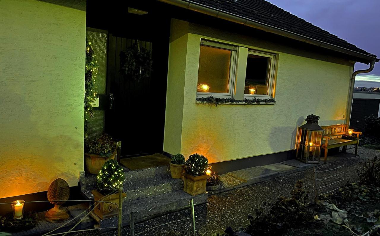 Appartement Region Esslingen - Naehe Messe - Flughafen - Stuttgart - Wohnen Und Arbeiten Auf Zeit In 120M2 Wohlfuehlatmosphaere - Ab 3 Uebernachtungen - Geeignet Fuer 4 Pers Incl Kinder - Beistellbett Moeglich - Kinder Und Tiere Willkommen - Garage F Altbach Экстерьер фото