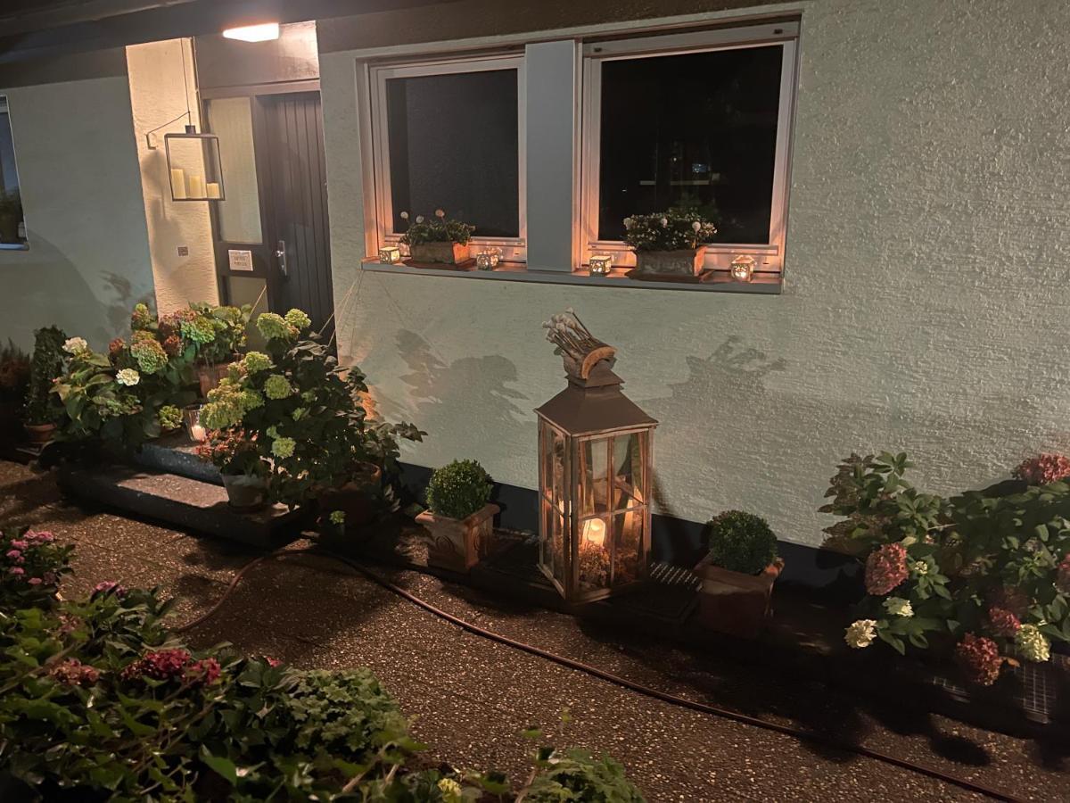 Appartement Region Esslingen - Naehe Messe - Flughafen - Stuttgart - Wohnen Und Arbeiten Auf Zeit In 120M2 Wohlfuehlatmosphaere - Ab 3 Uebernachtungen - Geeignet Fuer 4 Pers Incl Kinder - Beistellbett Moeglich - Kinder Und Tiere Willkommen - Garage F Altbach Экстерьер фото