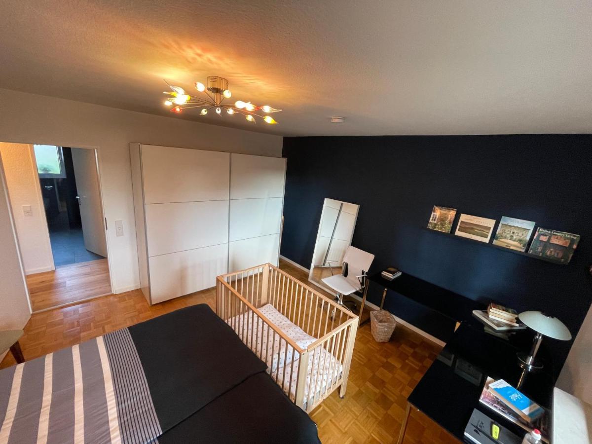 Appartement Region Esslingen - Naehe Messe - Flughafen - Stuttgart - Wohnen Und Arbeiten Auf Zeit In 120M2 Wohlfuehlatmosphaere - Ab 3 Uebernachtungen - Geeignet Fuer 4 Pers Incl Kinder - Beistellbett Moeglich - Kinder Und Tiere Willkommen - Garage F Altbach Экстерьер фото