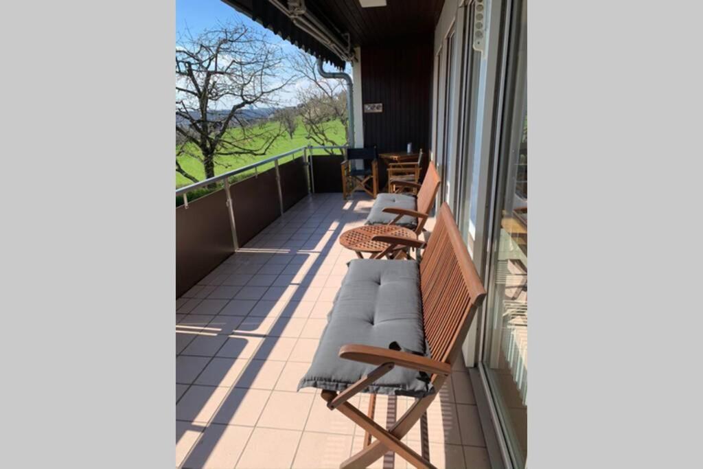 Appartement Region Esslingen - Naehe Messe - Flughafen - Stuttgart - Wohnen Und Arbeiten Auf Zeit In 120M2 Wohlfuehlatmosphaere - Ab 3 Uebernachtungen - Geeignet Fuer 4 Pers Incl Kinder - Beistellbett Moeglich - Kinder Und Tiere Willkommen - Garage F Altbach Экстерьер фото