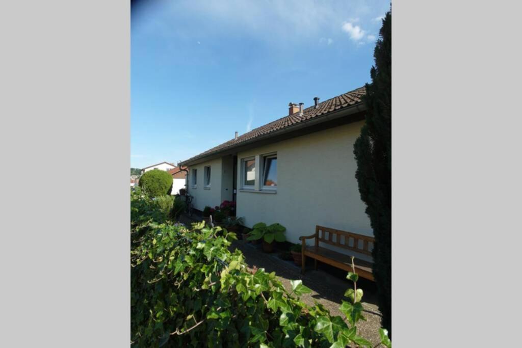 Appartement Region Esslingen - Naehe Messe - Flughafen - Stuttgart - Wohnen Und Arbeiten Auf Zeit In 120M2 Wohlfuehlatmosphaere - Ab 3 Uebernachtungen - Geeignet Fuer 4 Pers Incl Kinder - Beistellbett Moeglich - Kinder Und Tiere Willkommen - Garage F Altbach Экстерьер фото