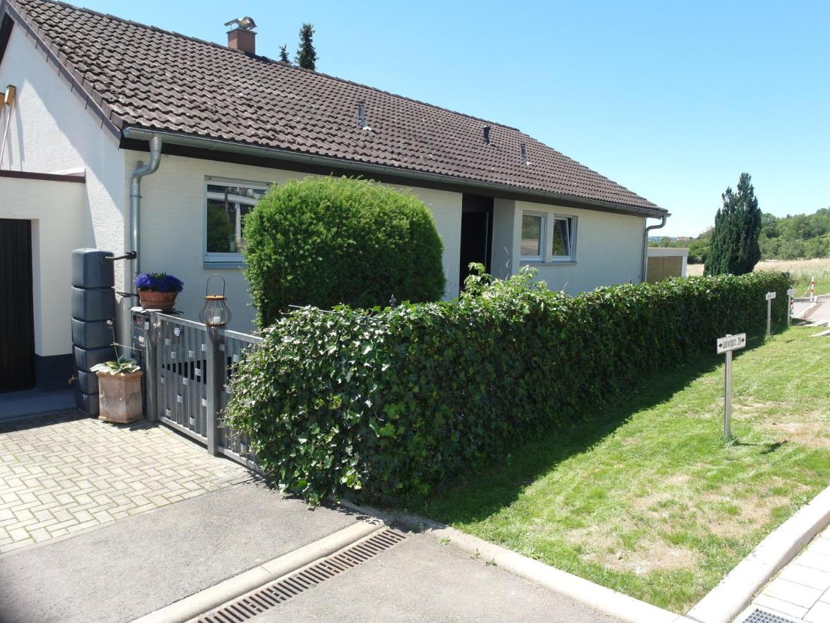 Appartement Region Esslingen - Naehe Messe - Flughafen - Stuttgart - Wohnen Und Arbeiten Auf Zeit In 120M2 Wohlfuehlatmosphaere - Ab 3 Uebernachtungen - Geeignet Fuer 4 Pers Incl Kinder - Beistellbett Moeglich - Kinder Und Tiere Willkommen - Garage F Altbach Экстерьер фото